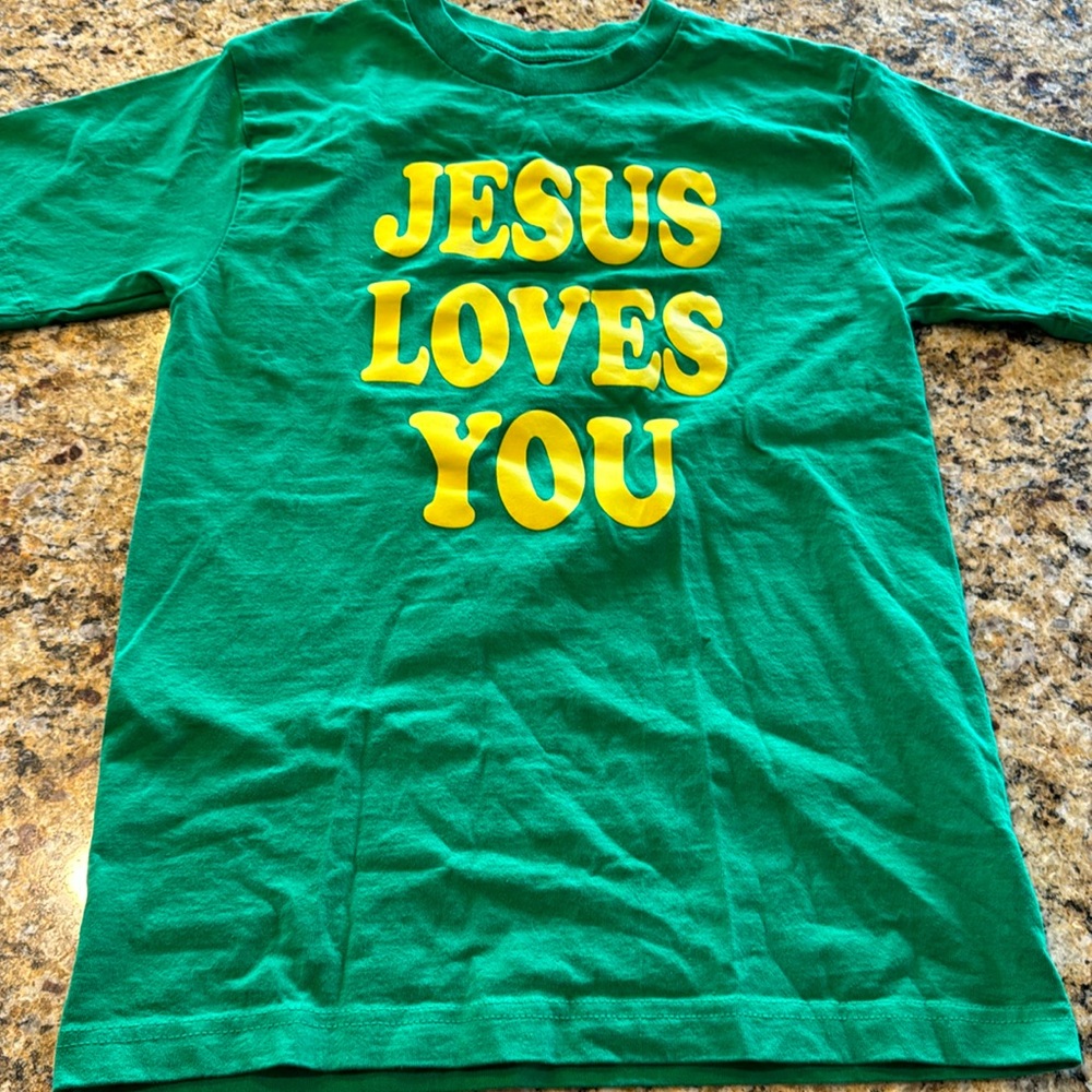 T-shirt